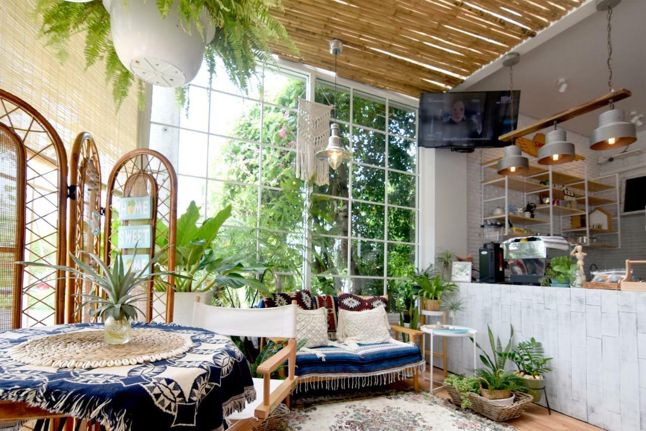 Chill House At Naiyang Hotell Nai Yang Beach Eksteriør bilde